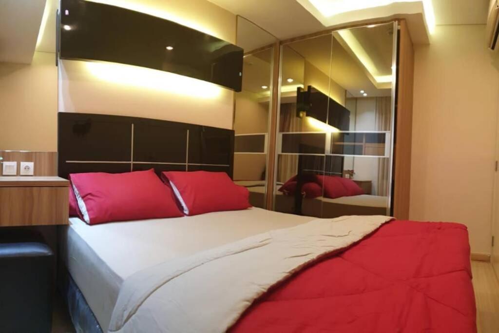 1 Bedroom Apartment Near Central Park Mall Jakarta Kültér fotó