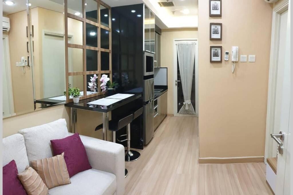 1 Bedroom Apartment Near Central Park Mall Jakarta Kültér fotó