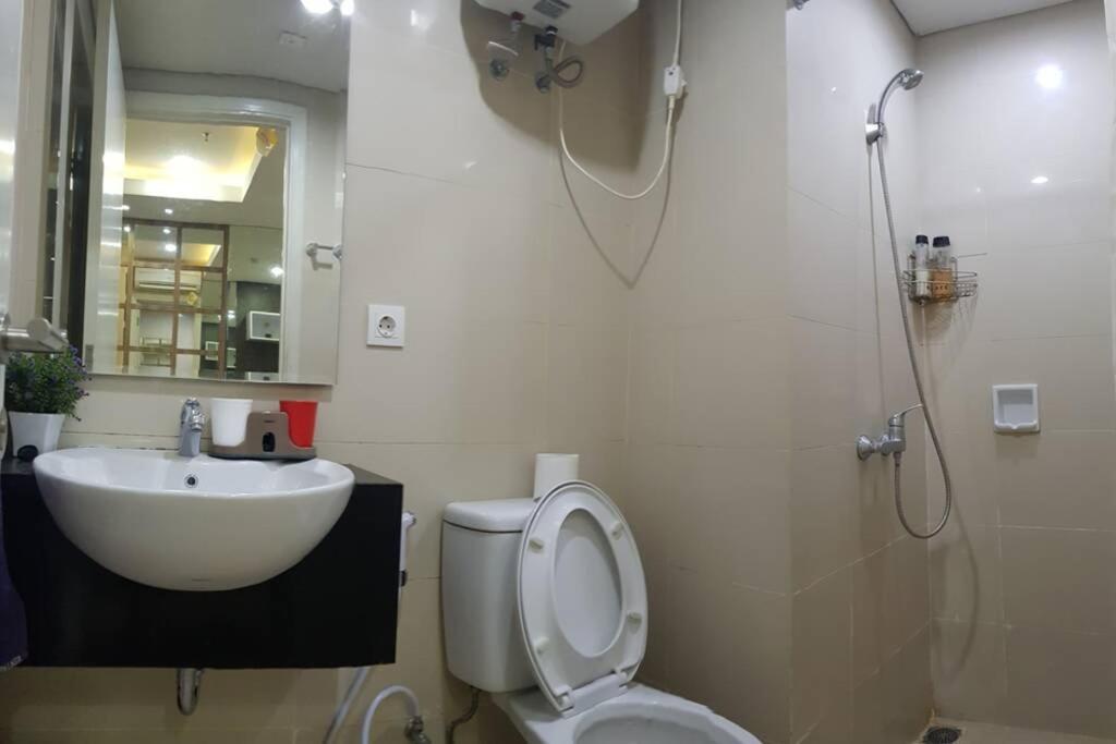1 Bedroom Apartment Near Central Park Mall Jakarta Kültér fotó